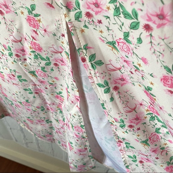 BOHEMIAN STYLE FLORAL PRINT SLIT SIZE MIDI DRESS - Picture 3 of 14